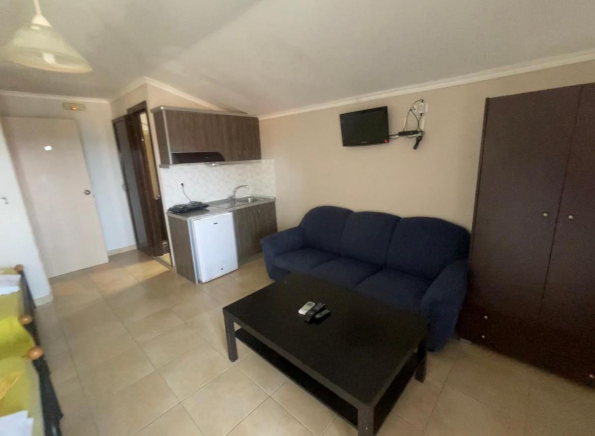 Del Mar Aparthotel Vrasná Kültér fotó